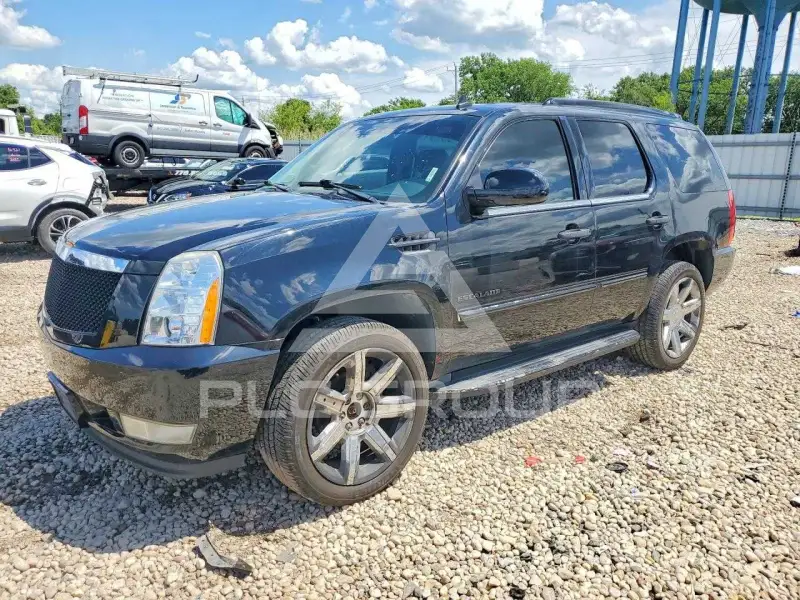 2012 Cadillac ESCALADE photo