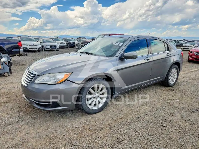 2012 Chrysler 200 photo