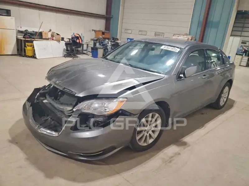 2012 Chrysler 200 photo