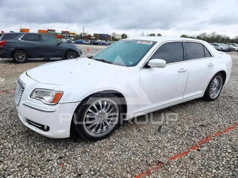 2012 Chrysler 300 photo