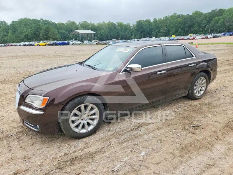 2012 Chrysler 300 photo
