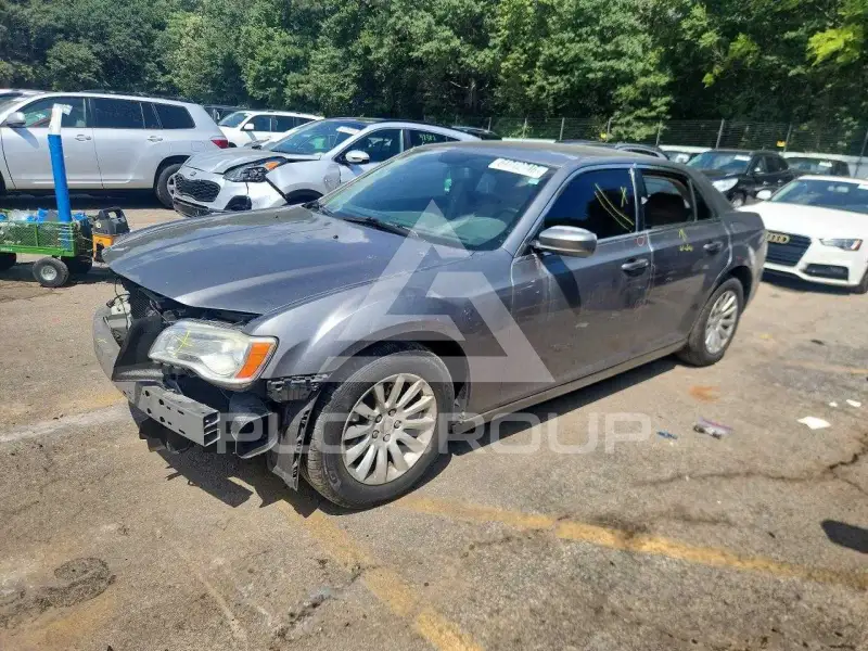 2012 Chrysler 300 photo