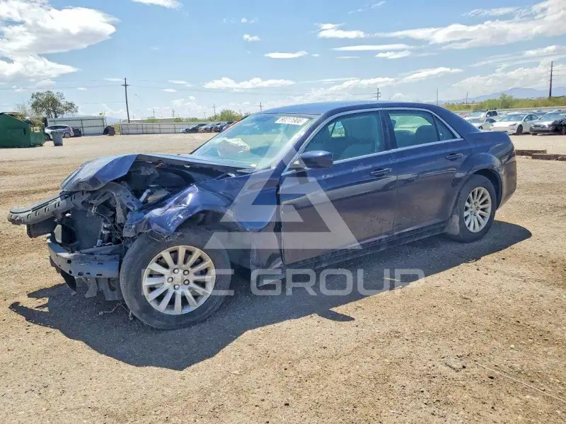 2012 Chrysler 300 фото