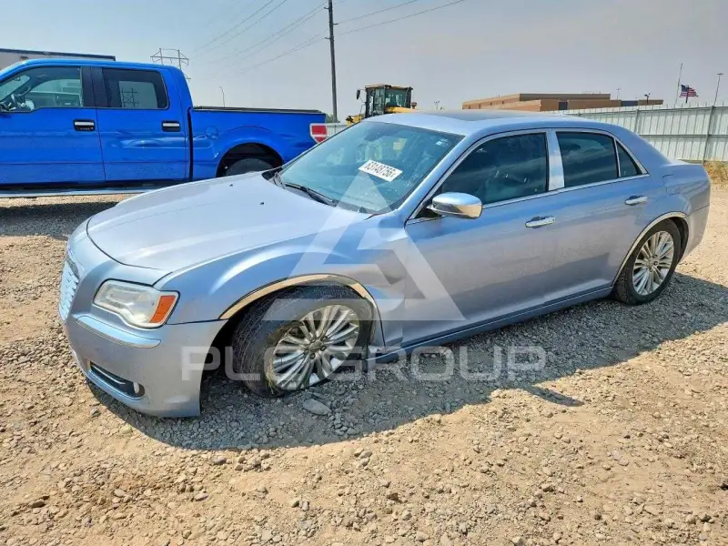 2012 Chrysler 300 фото