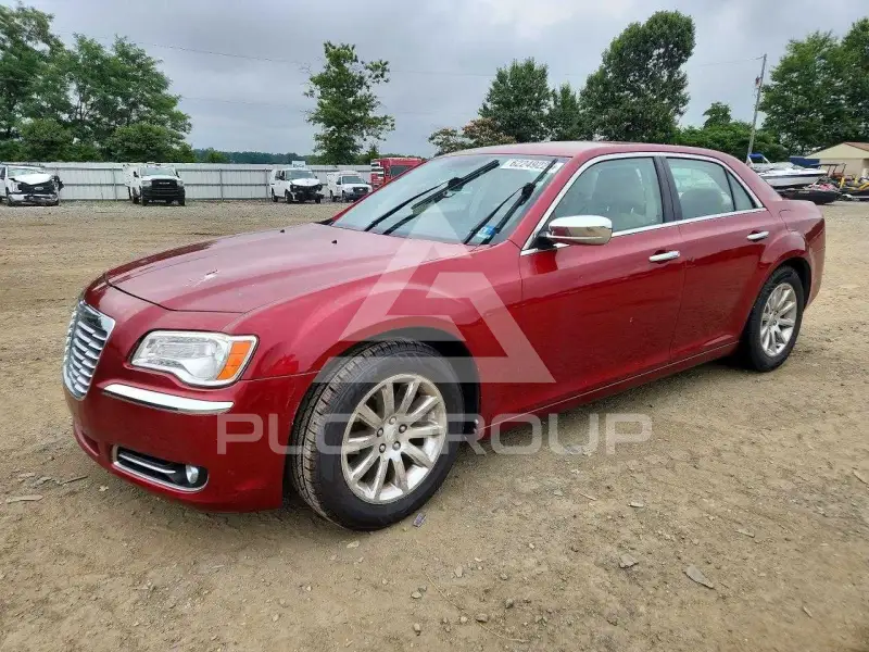 2012 Chrysler 300 photo