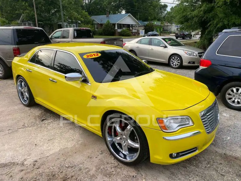 2012 Chrysler 300 фото