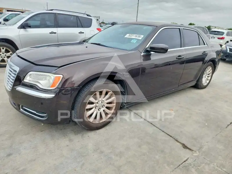 2012 Chrysler 300 photo