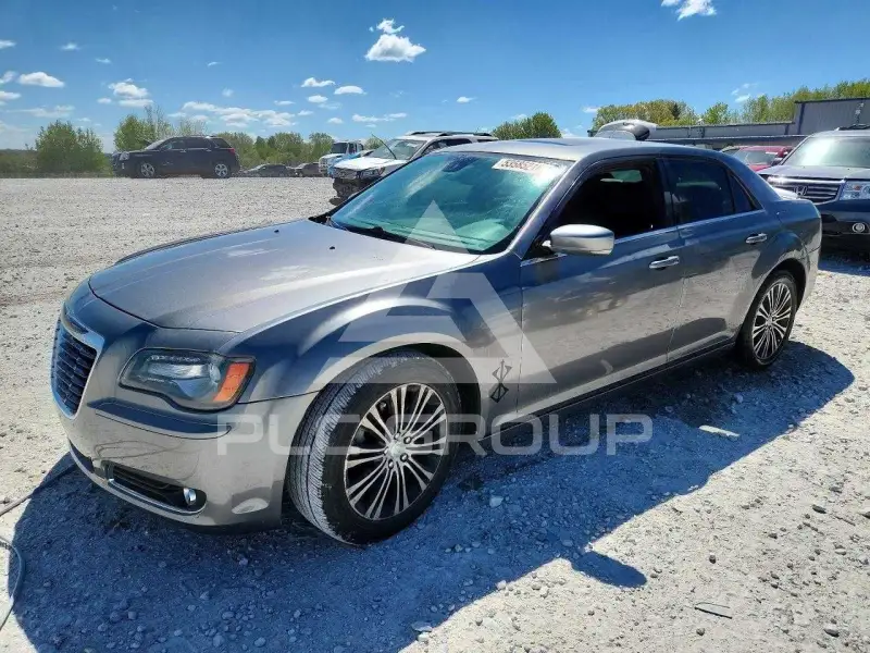 2012 Chrysler 300 фото