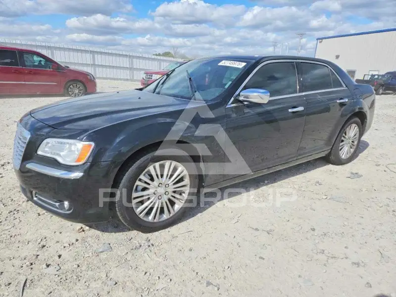 2012 Chrysler 300 фото