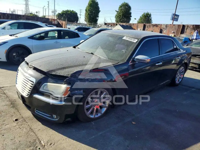 2012 Chrysler 300 photo