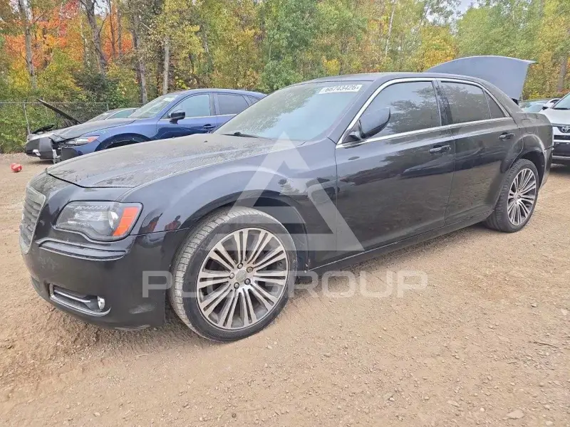 2012 Chrysler 300 photo
