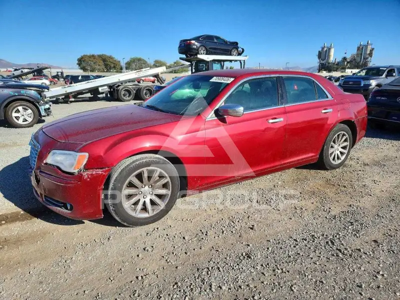 2012 Chrysler 300 фото