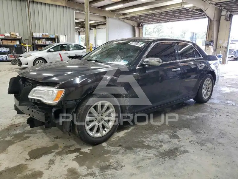 2012 Chrysler 300 фото