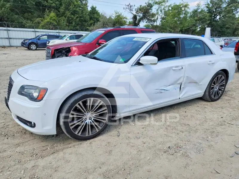 2012 Chrysler 300 фото