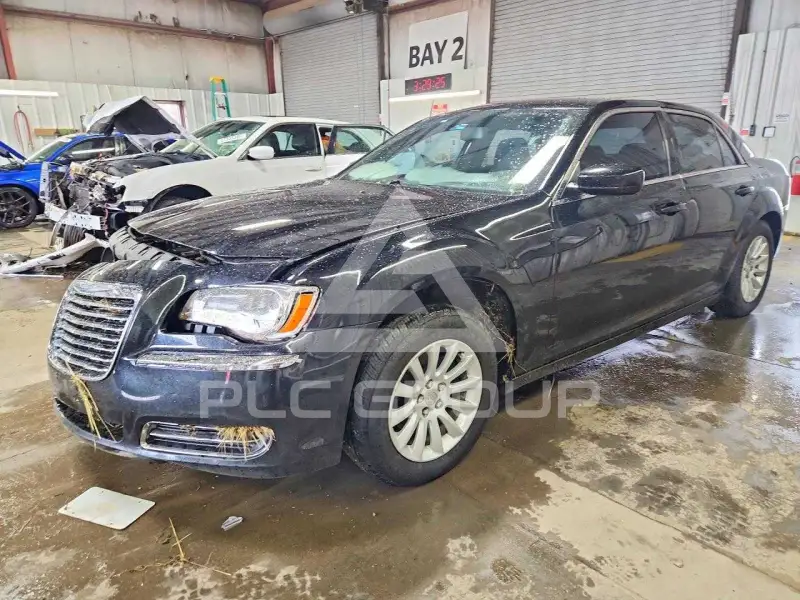 2012 Chrysler 300 фото