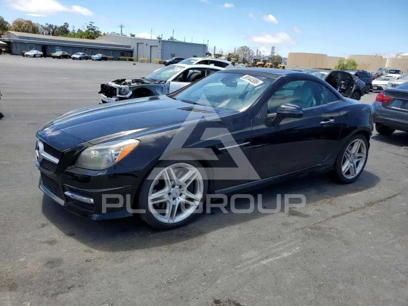 2012 Mercedes Benz SLK-Class фото