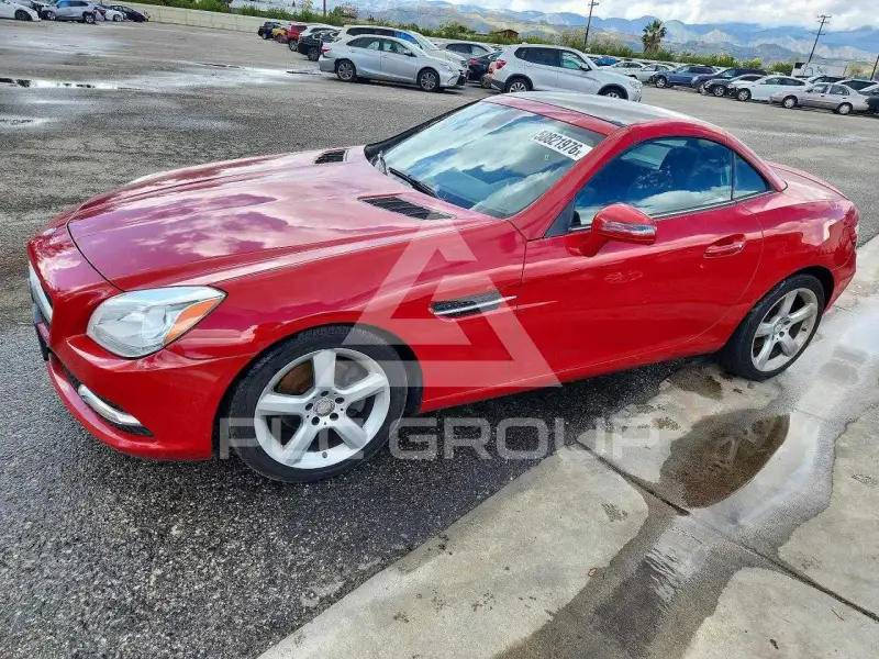 2012 Mercedes Benz SLK-Class фото