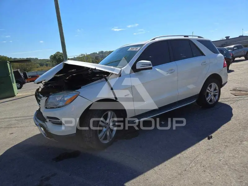 2012 Mercedes Benz ML-Class фото