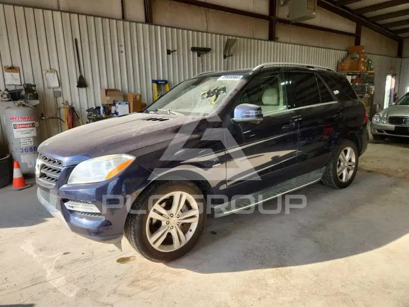 2012 Mercedes Benz ML-Class фото