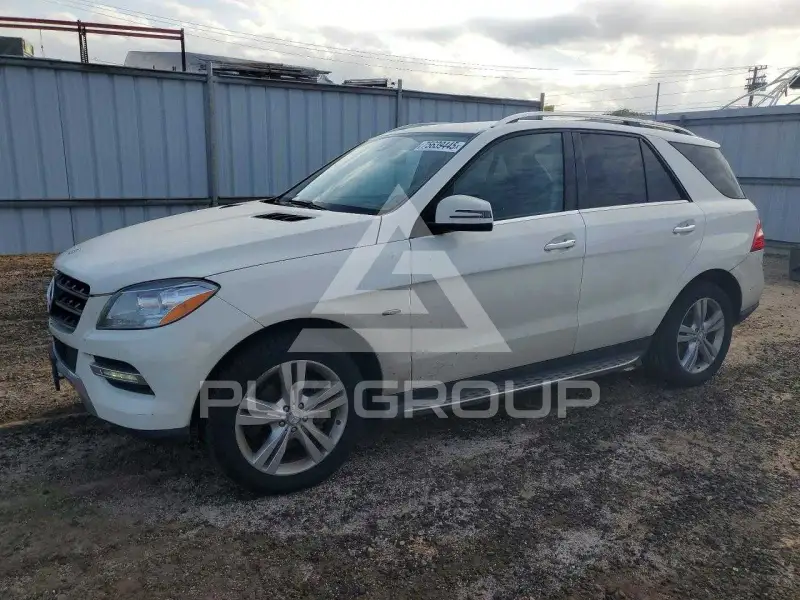 2012 Mercedes Benz ML-Class фото