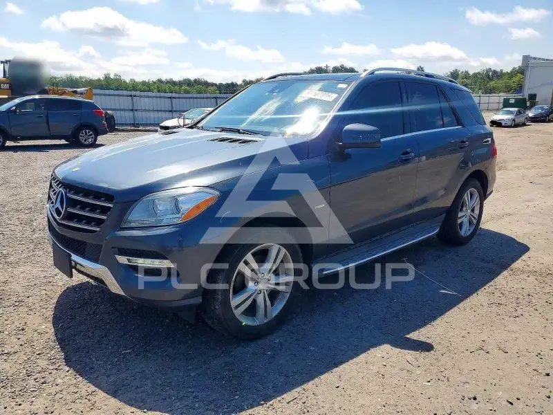 2012 Mercedes Benz ML-Class photo