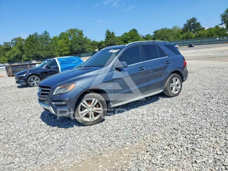 2012 Mercedes Benz ML-Class фото