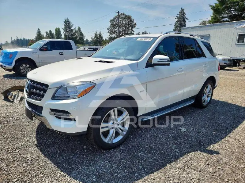 2012 Mercedes Benz ML-Class фото