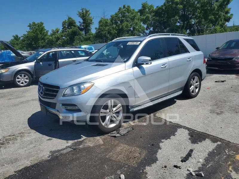 2012 Mercedes Benz ML-Class фото
