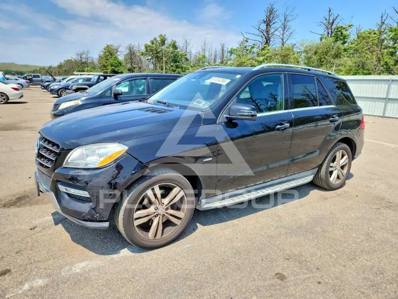 2012 Mercedes Benz ML-Class фото