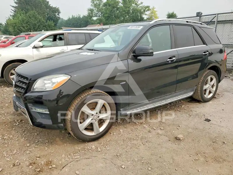 2012 Mercedes Benz ML-Class фото
