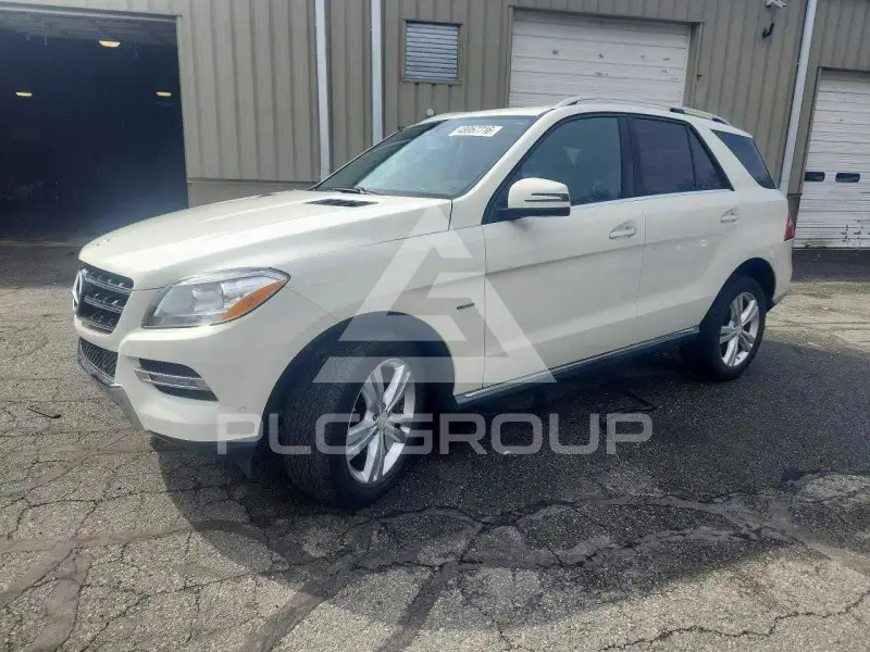 2012 Mercedes Benz ML-Class photo