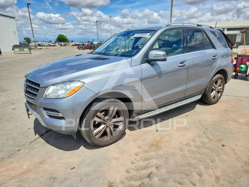 2012 Mercedes Benz ML-Class photo