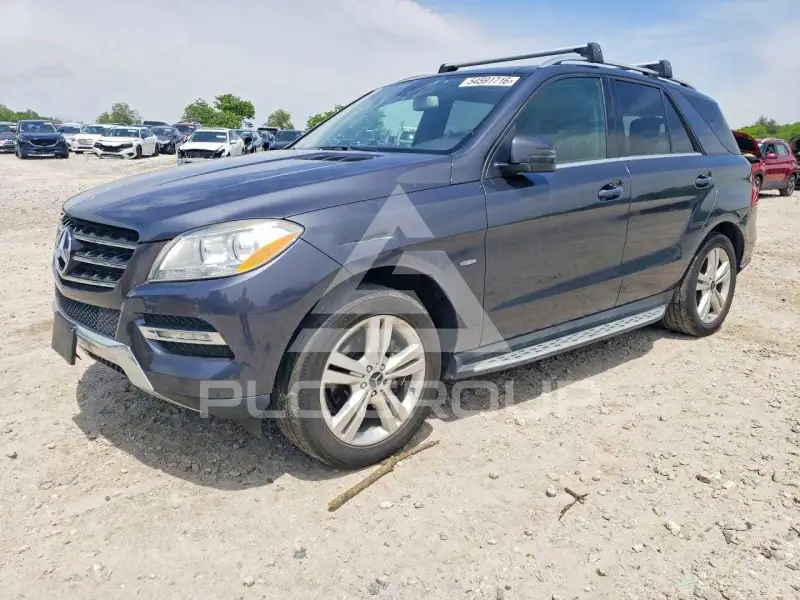 2012 Mercedes Benz ML-Class photo