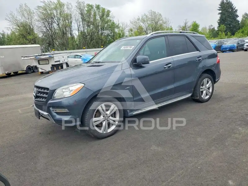2012 Mercedes Benz ML-Class фото