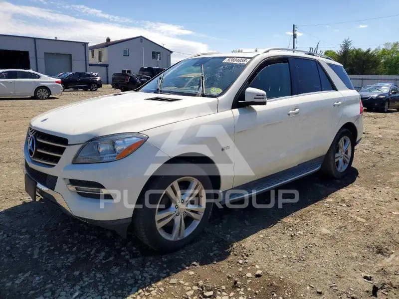 2012 Mercedes Benz ML-Class фото
