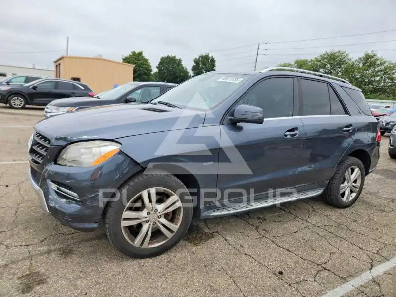 2012 Mercedes Benz ML-Class фото