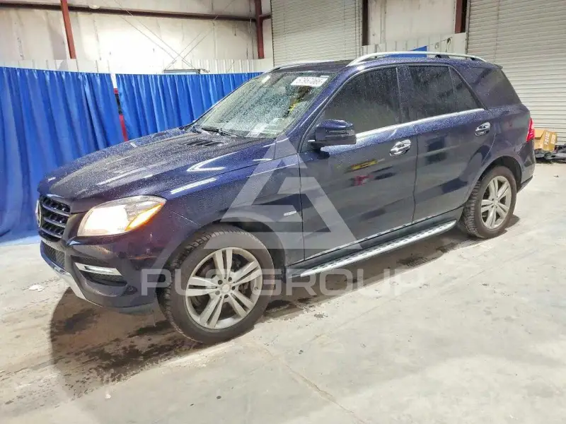 2012 Mercedes Benz ML-Class photo
