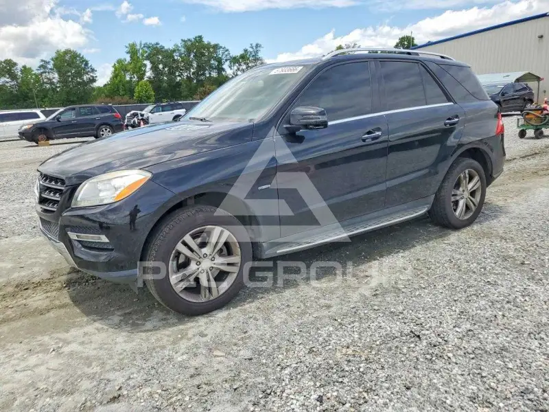 2012 Mercedes Benz ML-Class фото