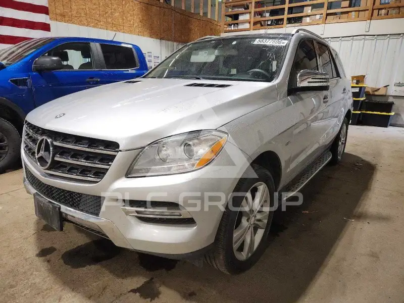2012 Mercedes Benz ML-Class photo