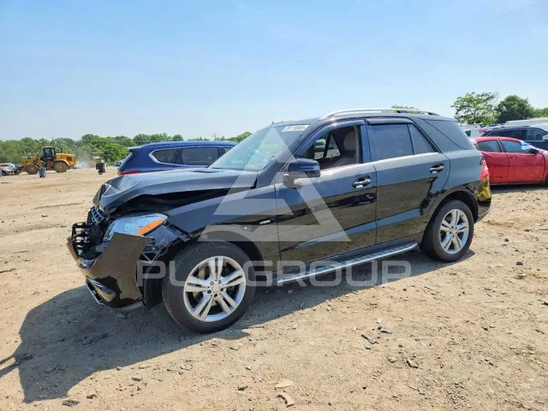 2012 Mercedes Benz ML-Class фото