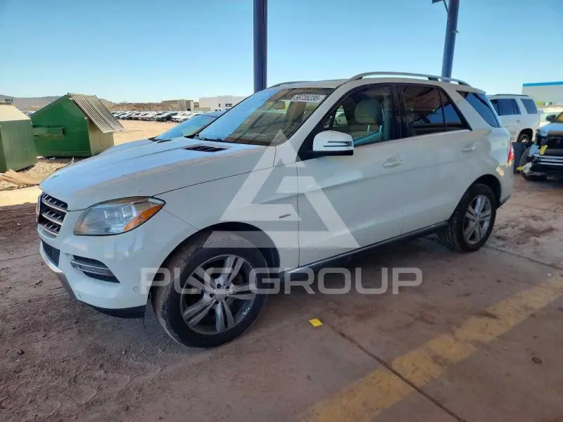 2012 Mercedes Benz ML-Class photo