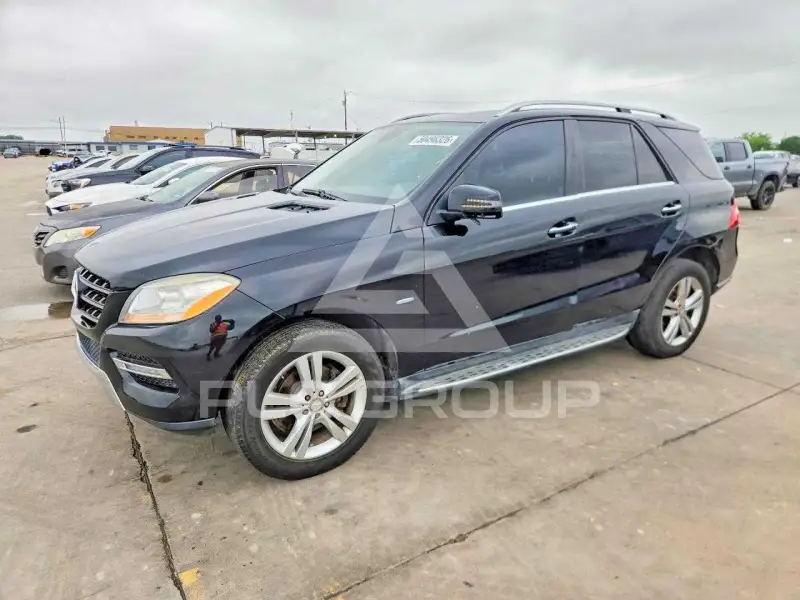 2012 Mercedes Benz ML-Class фото
