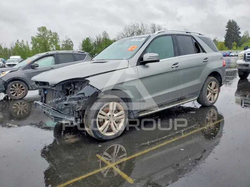 2012 Mercedes Benz ML-Class фото