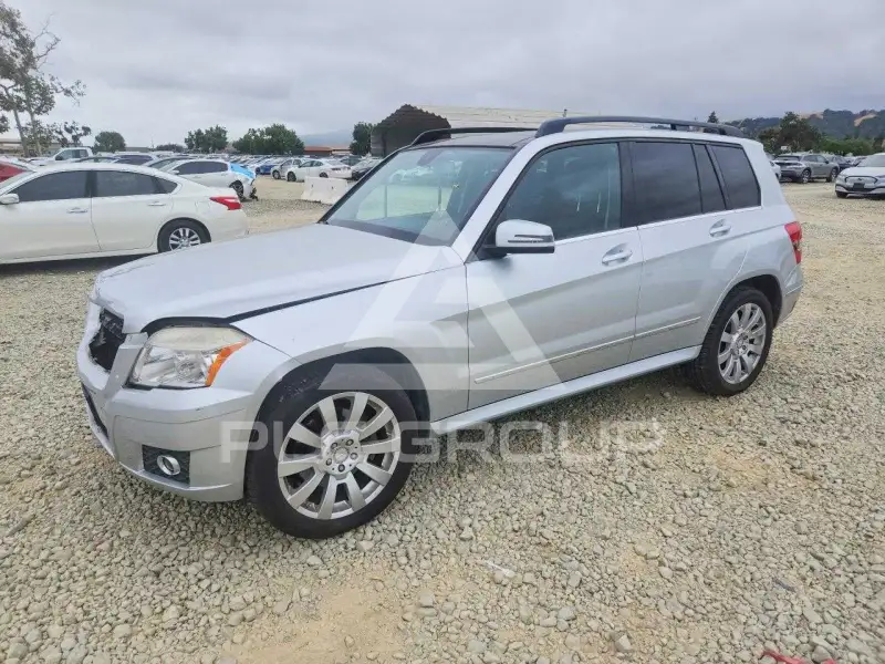 2012 Mercedes Benz GLK-Class photo