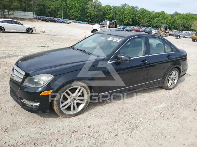 2012 Mercedes Benz C-Class photo
