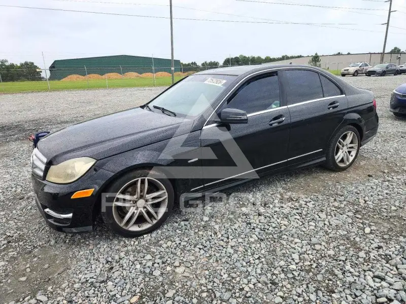 2012 Mercedes Benz C-Class фото