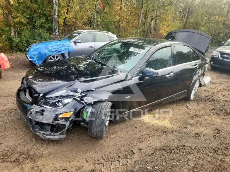 2012 Mercedes Benz C-Class photo
