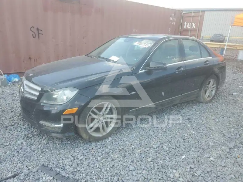 2012 Mercedes Benz C-Class фото