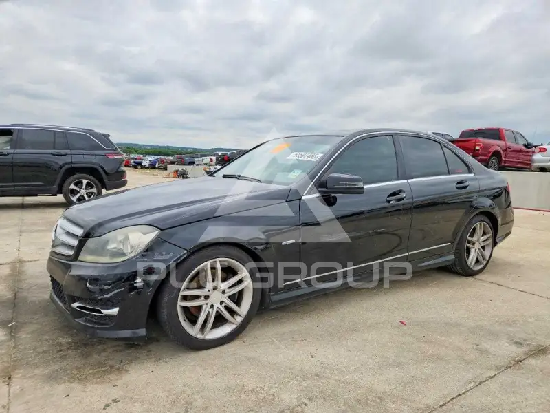 2012 Mercedes Benz C-Class фото