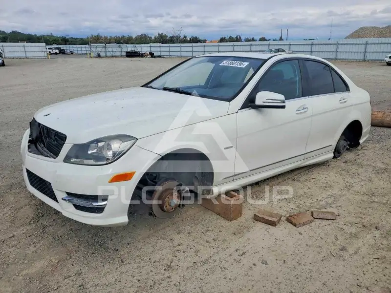 2012 Mercedes Benz C-Class фото